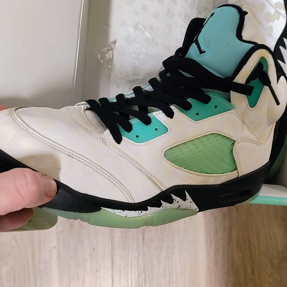 Jordan 5 with pockadpts